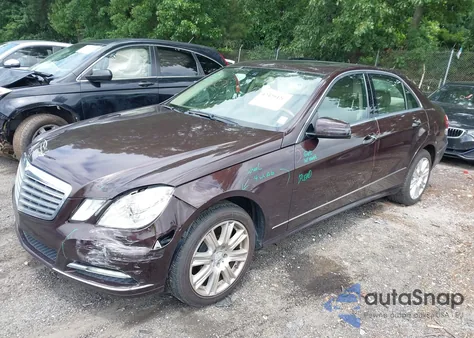 2013 Mercedes-Benz E 350 из США, поврежденный, VIN WDDHF5KB7DA663228